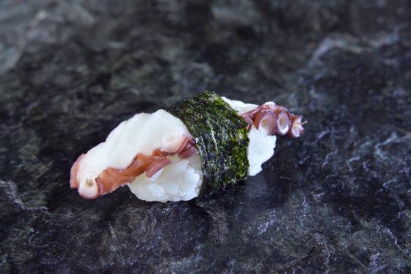 Суши осьминог 